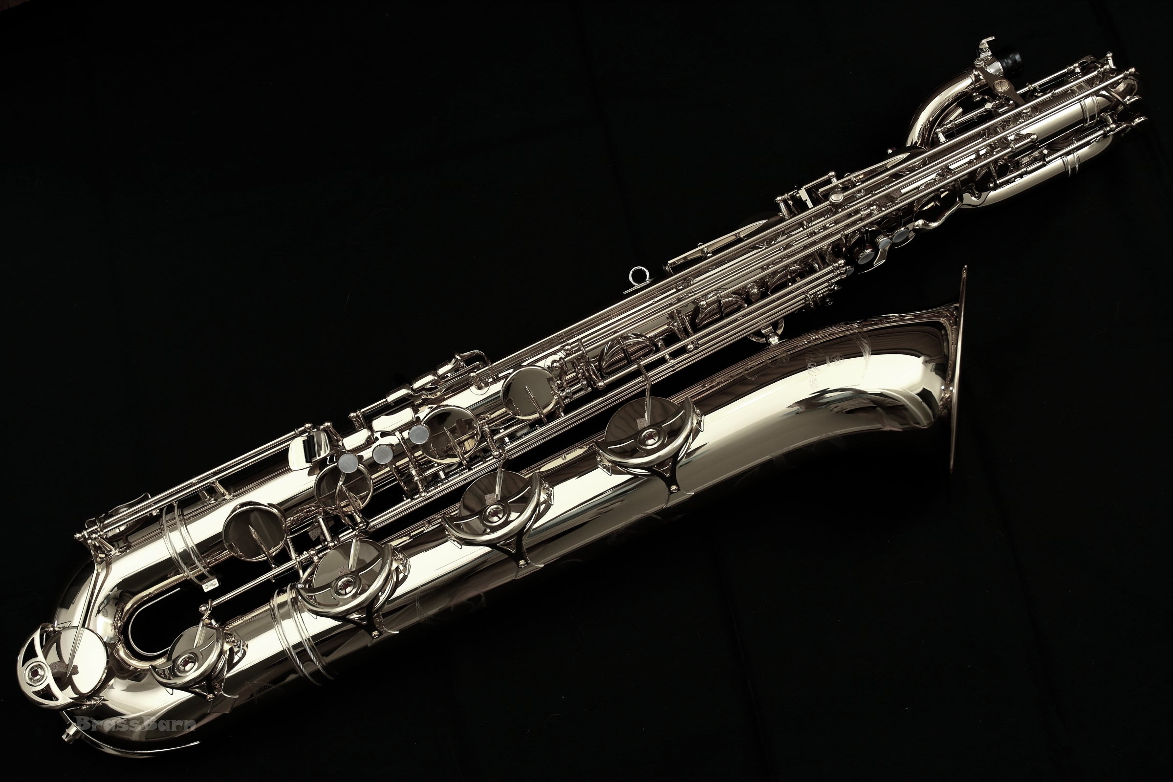 Silver Plates Instrument Yamaha YBS-82S Silver-plated Custom Baritone Saxophone – BrassBarn