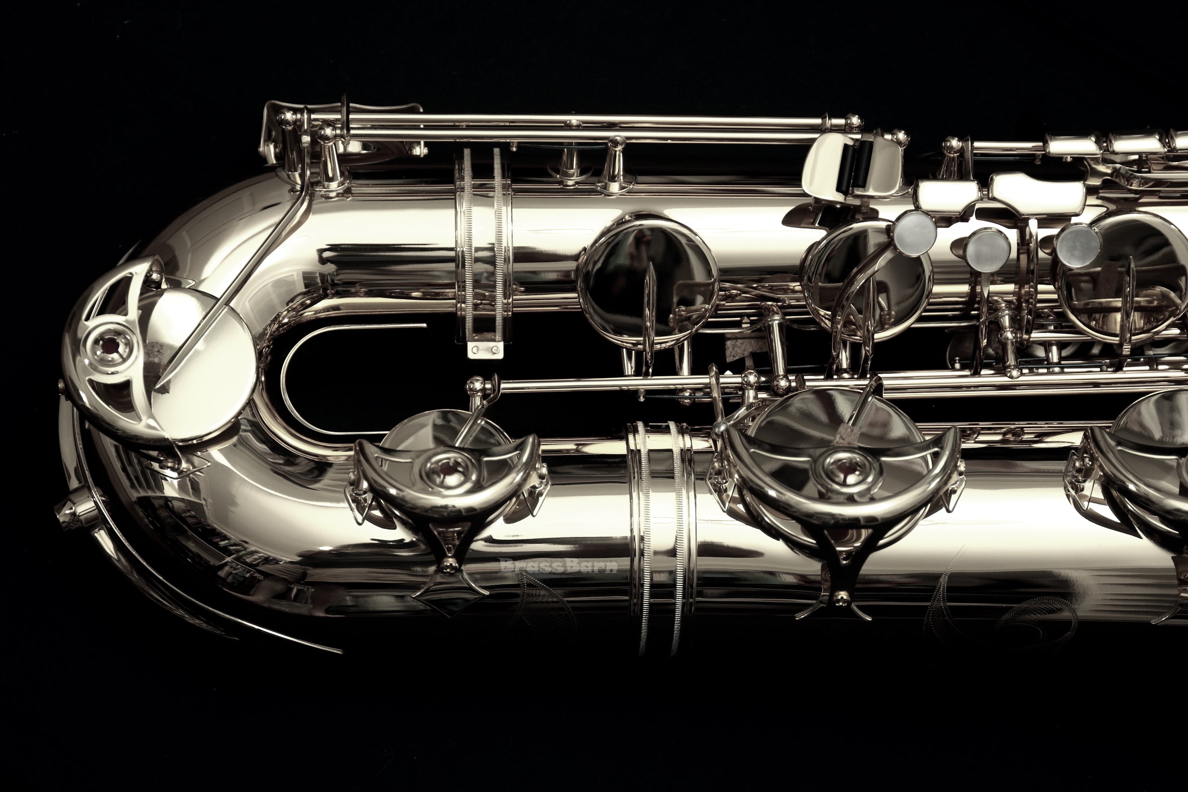 Silver Plates Instrument Yamaha YBS-82S Silver-plated Custom Baritone Saxophone – BrassBarn