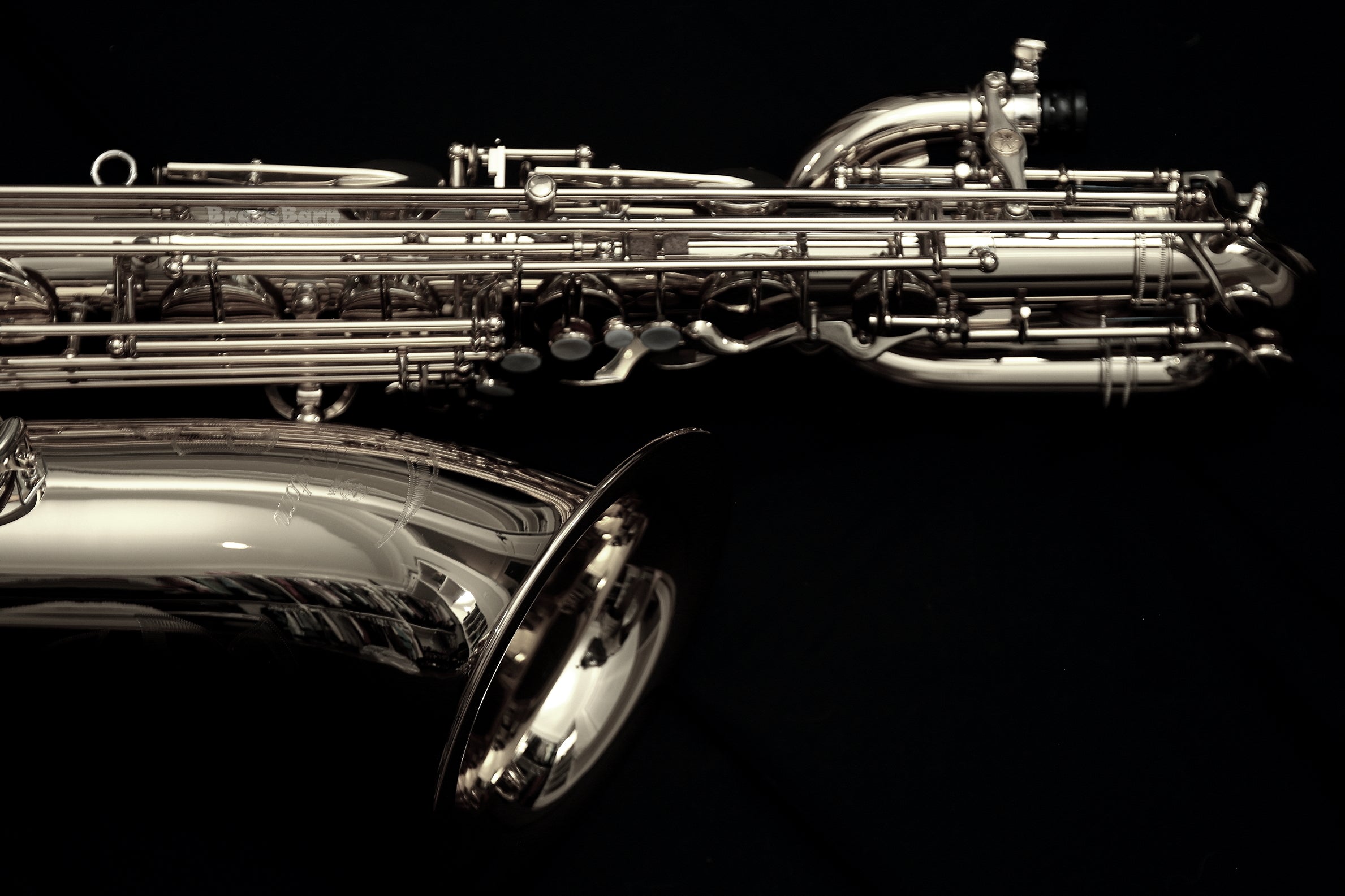 Silver Plates Instrument Yamaha YBS-82S Silver-plated Custom Baritone Saxophone – BrassBarn