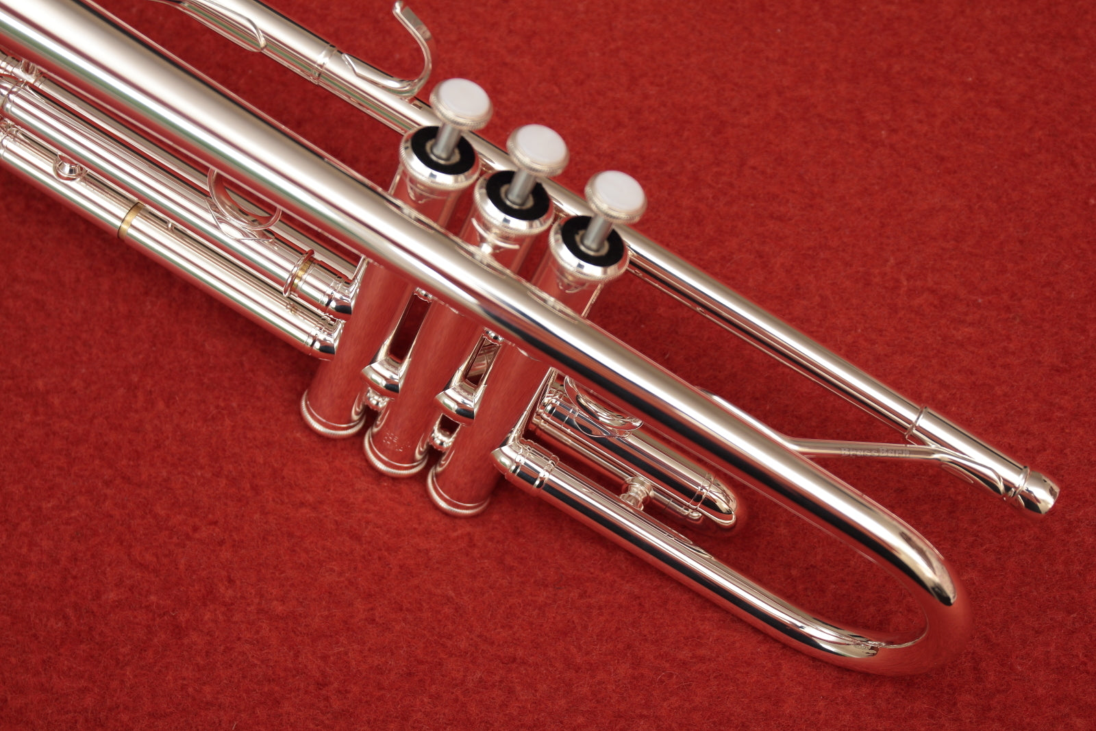 YAMAHA YTR-3335S【美品】 Yamaha YTR-3335S Bb Trumpet Silver-Plated – BrassBarn