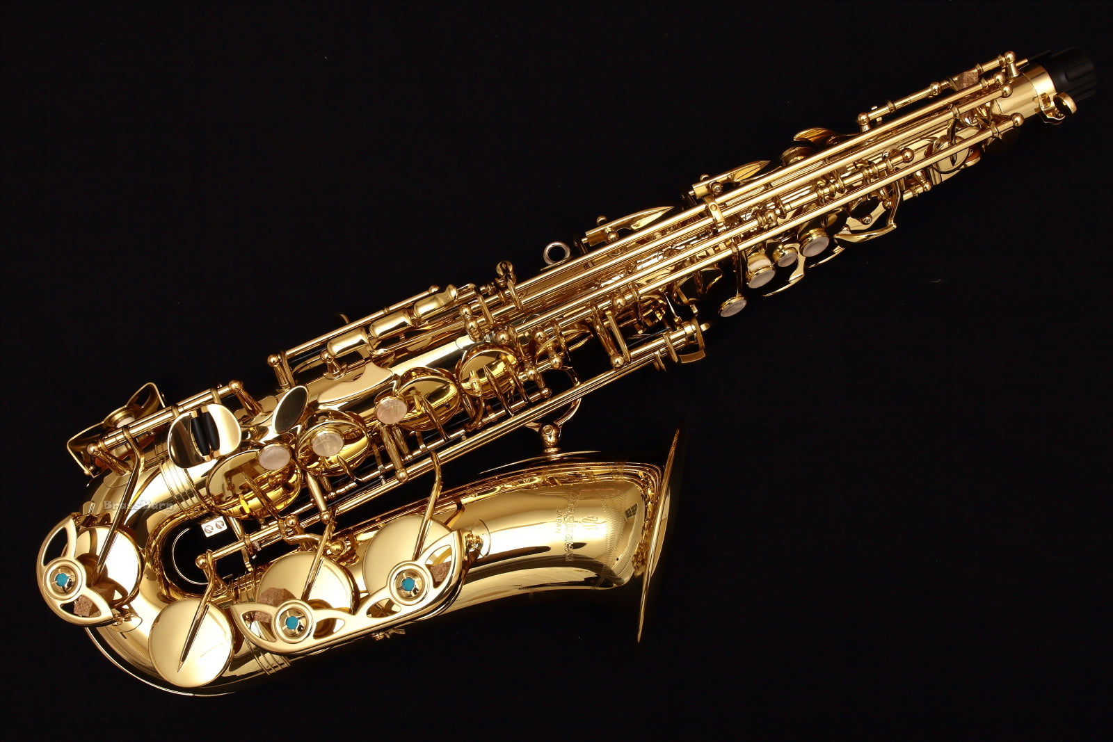 Yanagisawa A-WO1 (AWO1) Alto Saxophone – BrassBarn